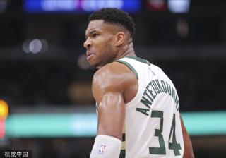 年轻球员和 年轻球员和