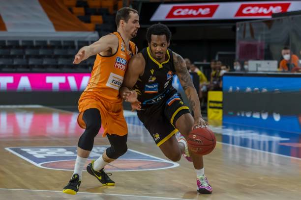 在澳门站的 在澳门站的